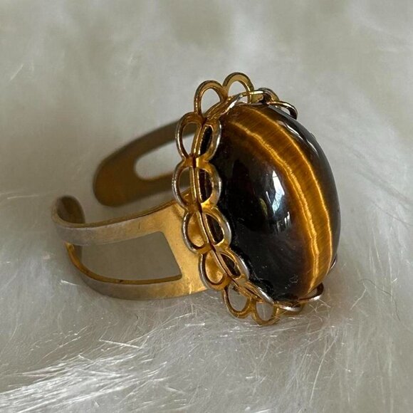 Gold Tone Tigers Eye Scalloped Adjustable Ring - Picture 1 of 3